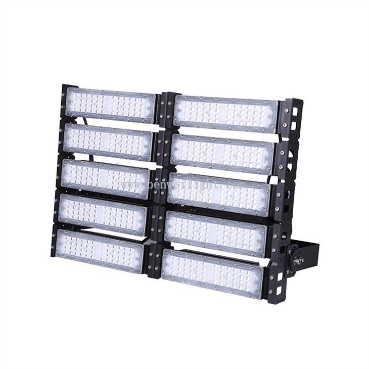 LED horse arena floodlights