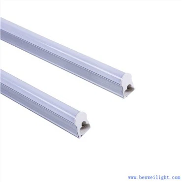 INTEGRUOTA T5 18w 3200k