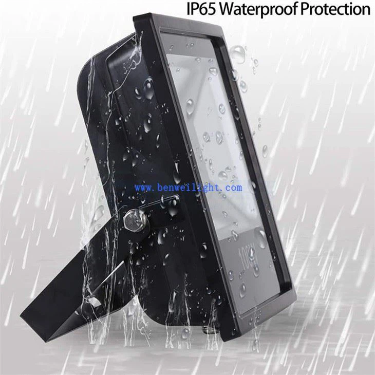 Led varžtas prožektoriuose