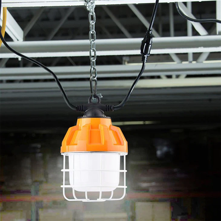 Jungiamas LED darbo vietos apšvietimas