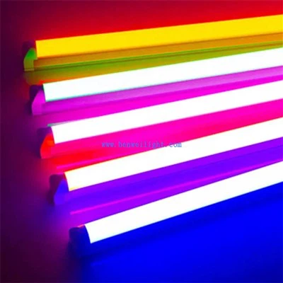 RGBW LED vamzdis su nuotolinio valdymo pulteliu 20W