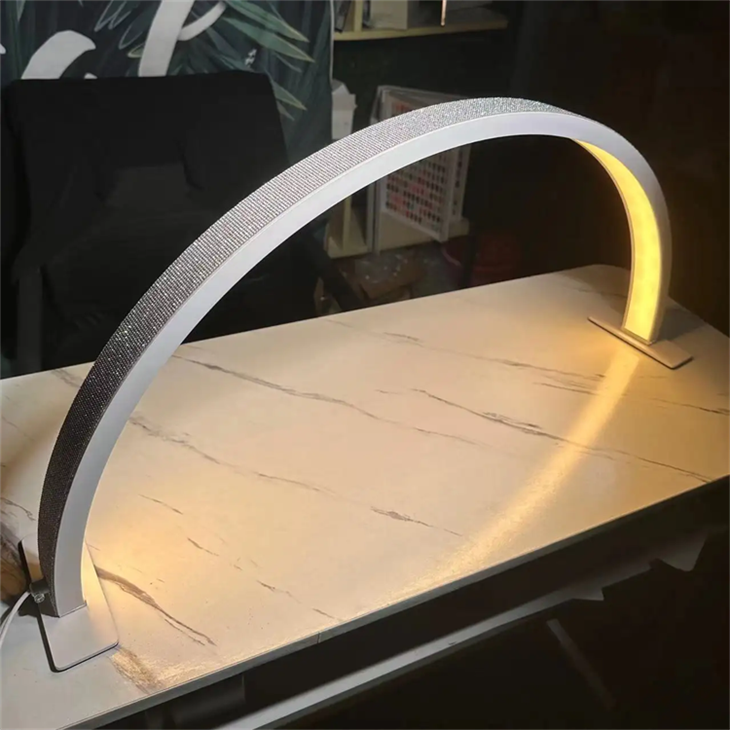 Geriausios UV nagų lempos salonams-Manikiūras namuose 15 geriausių UV nagų lempų salone-Manikiūras namuose